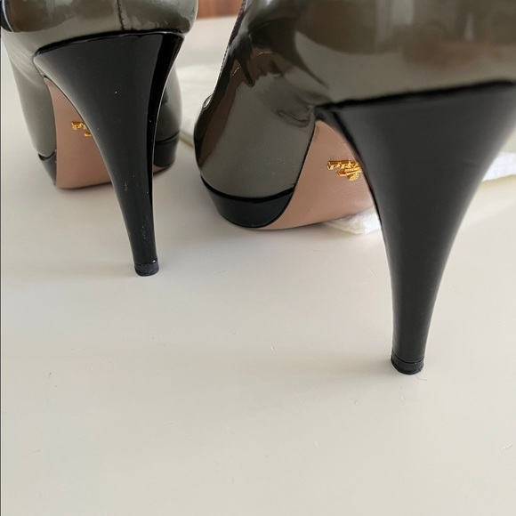 Prada heels - Picture 12 of 14